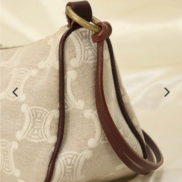 Authentic Celine Triomphe Pochette - Picture 8 of 16